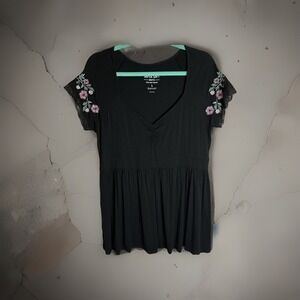 Torrid Super Soft Knit Dress Size 1 Black Floral Embroidered Sleeve Low Cut V